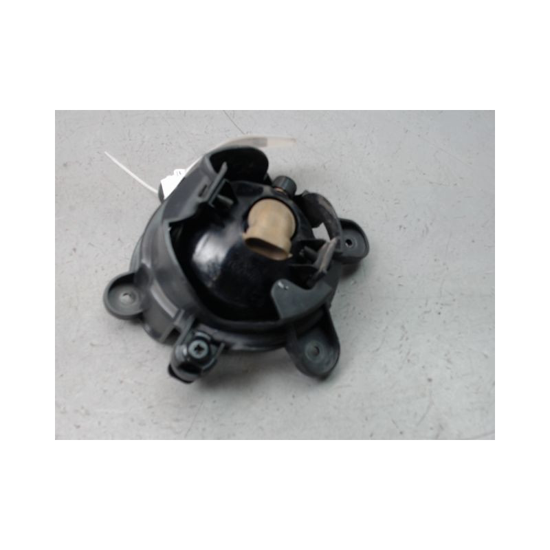 PHARE ANTIBROUILLARD AVANT DROIT KIA SORENTO