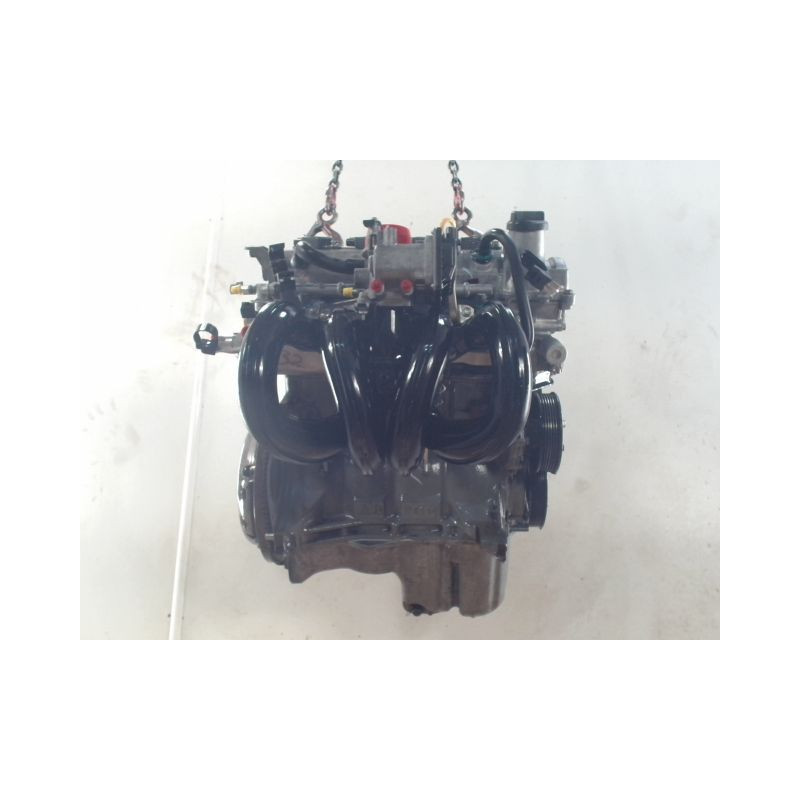 MOTEUR ESSENCE TOYOTA YARIS 1.3 VVT-i 