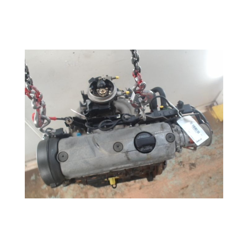 MOTEUR ESSENCE VOLKSWAGEN POLO 75 1.6