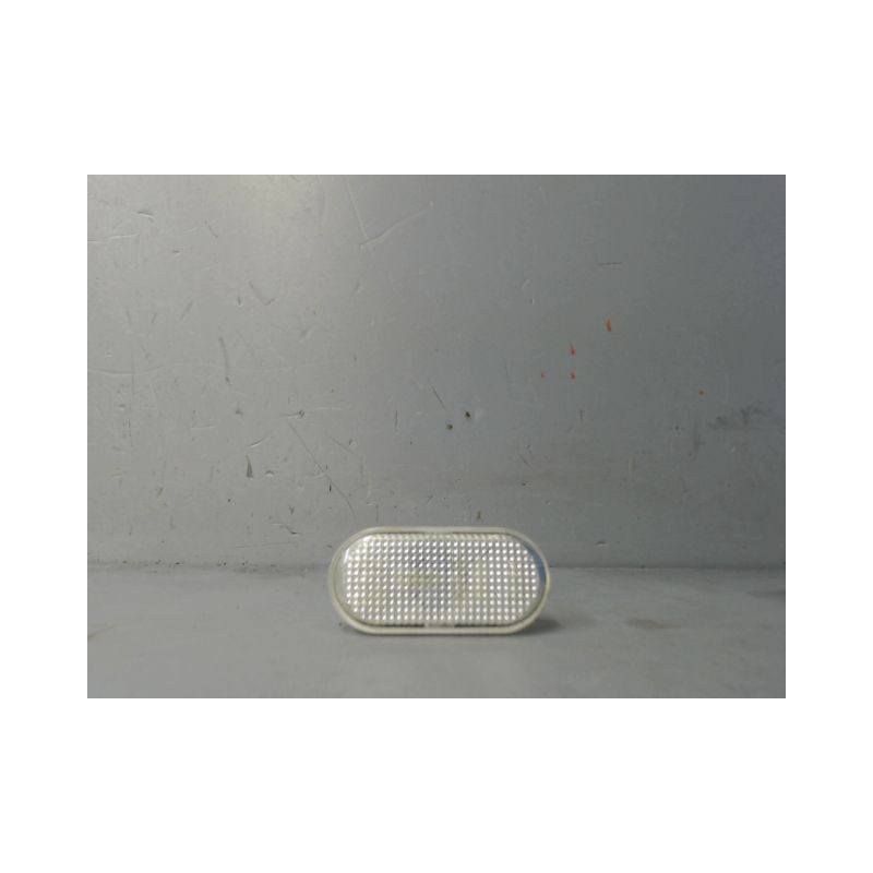 REPETITEUR AILE GAUCHE RENAULT TWINGO