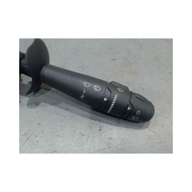 COMMANDE ESSUIE GLACE RENAULT TWINGO