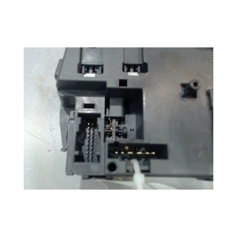 COMMANDE ESSUIE GLACE RENAULT CLIO