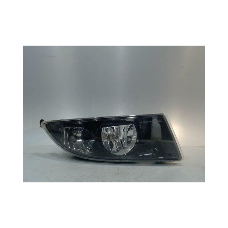 PHARE ANTIBROUILLARD AVANT DROIT SKODA FABIA