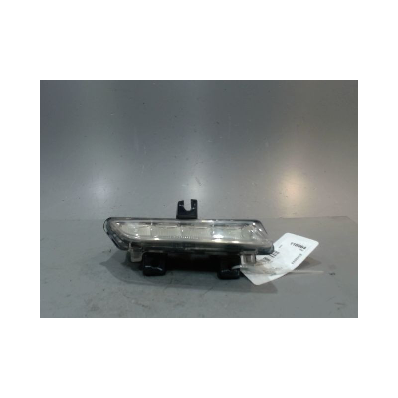 FEUX POSITION DROIT RENAULT CLIO