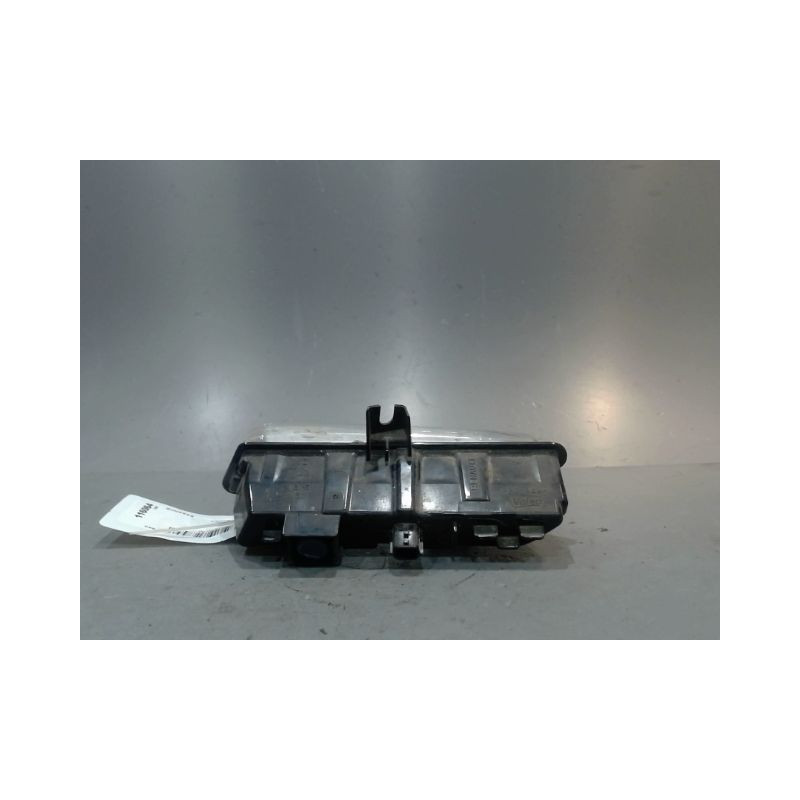 FEUX POSITION DROIT RENAULT CLIO