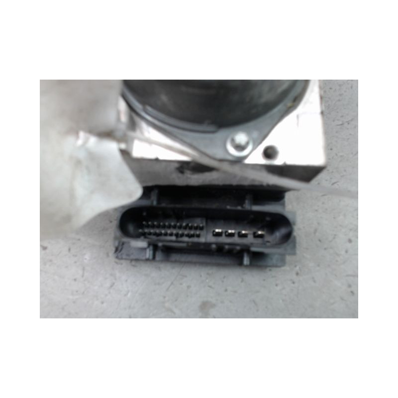 UNITE HYDRAULIQUE ABS RENAULT KANGOO BREAK II Phase 1 2008-2013
