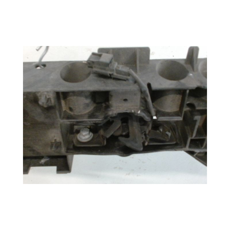 TRAVERSE SUPERIEURE ARMATURE AVANT RENAULT CLIO