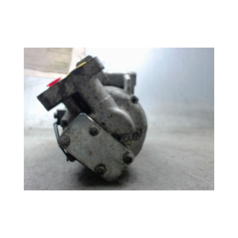 COMPRESSEUR AIR CONDITIONNE RENAULT CLIO