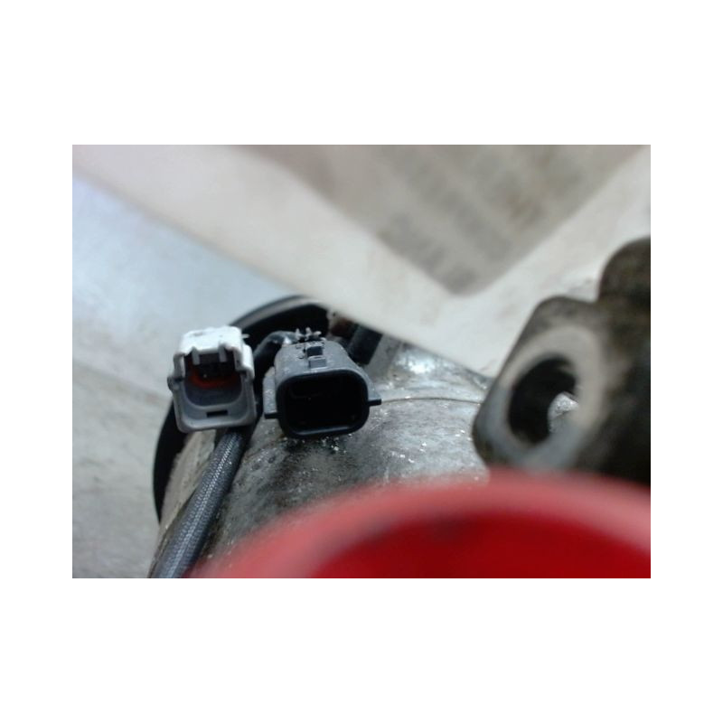 COMPRESSEUR AIR CONDITIONNE RENAULT CLIO