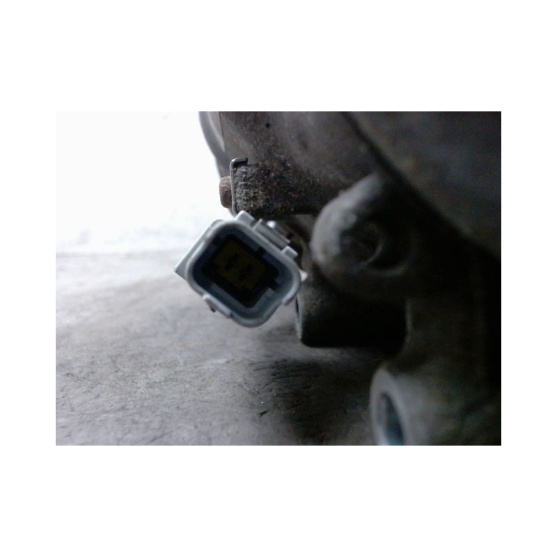 COMPRESSEUR AIR CONDITIONNE RENAULT CLIO III 2005-