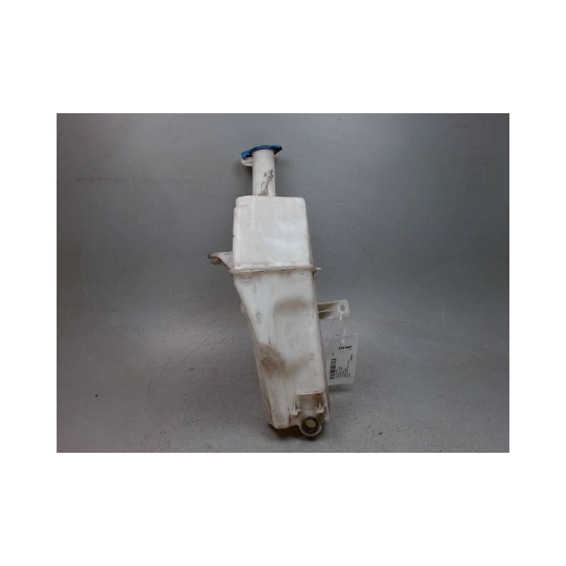 RESERVOIR LAVE-GLACE AVANT KIA VENGA 09-