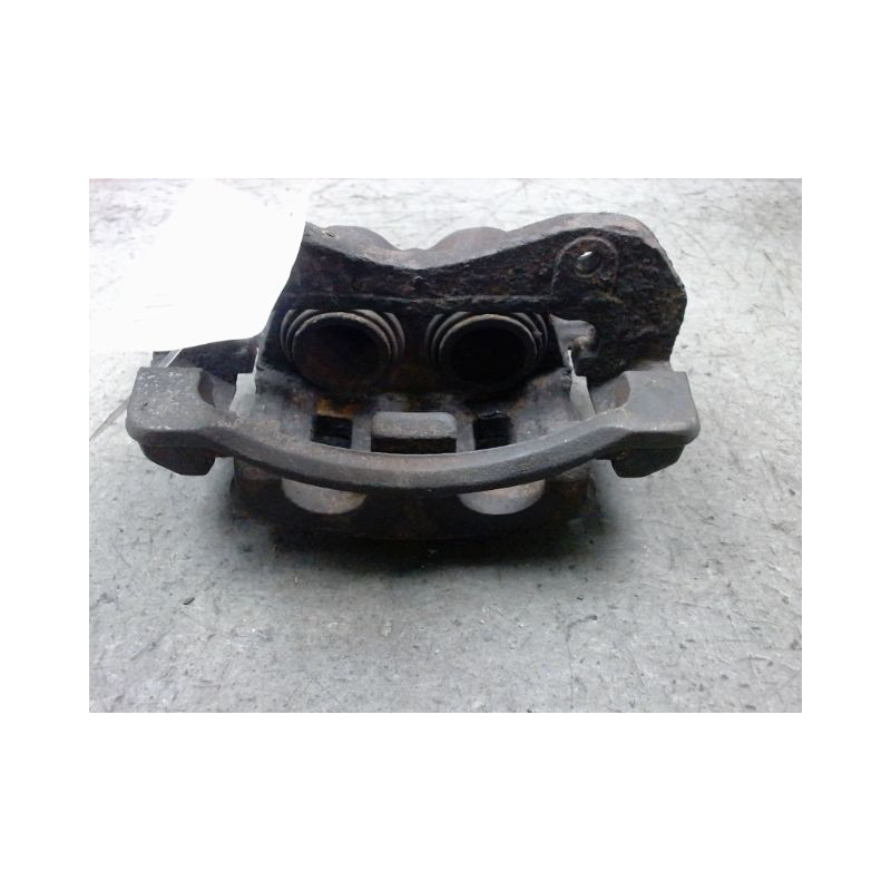 ETRIER DE FREIN AVANT DROIT HYUNDAI SANTA FE 4X4 -00