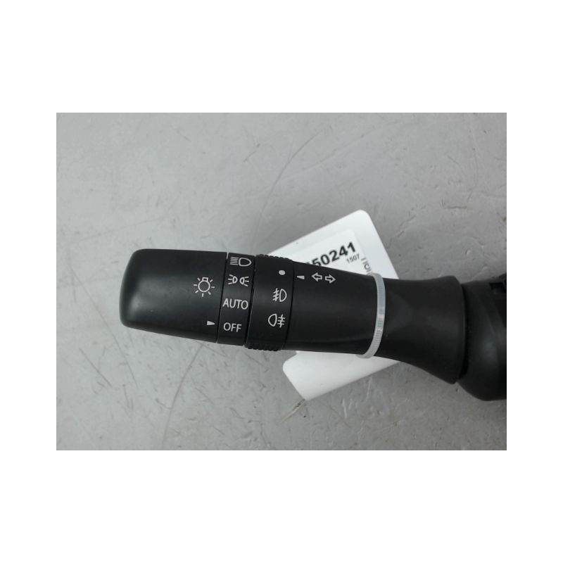 COMMANDE ECLAIRAGE SUZUKI SWIFT
