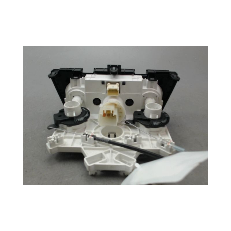 COMMANDE DE CHAUFFAGE SUZUKI SWIFT