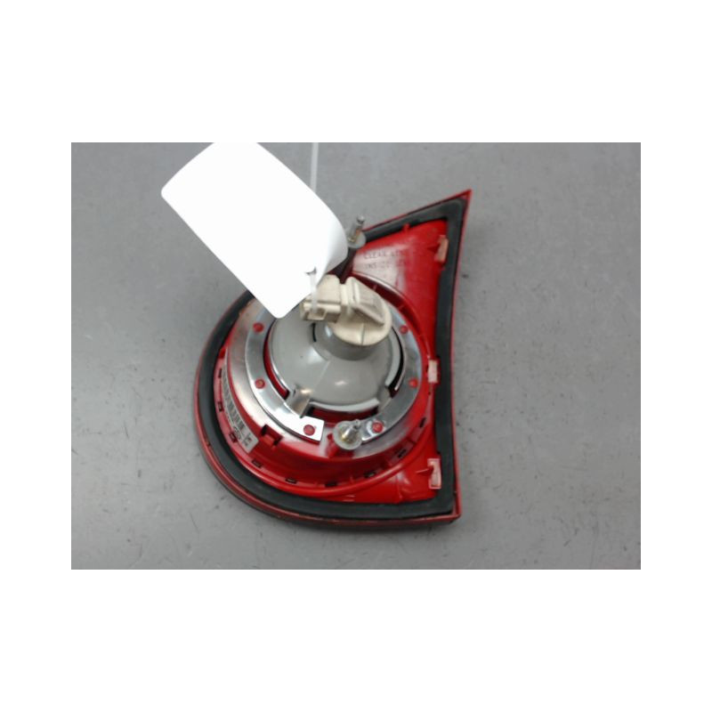 FEU ARRIERE INTERIEUR GAUCHE VOLKSWAGEN GOLF V 2003-2008