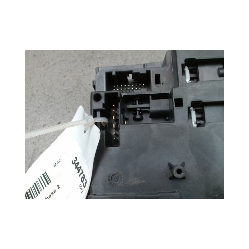 COMMANDE ESSUIE GLACE RENAULT CLIO III Phase 2 2009-2014