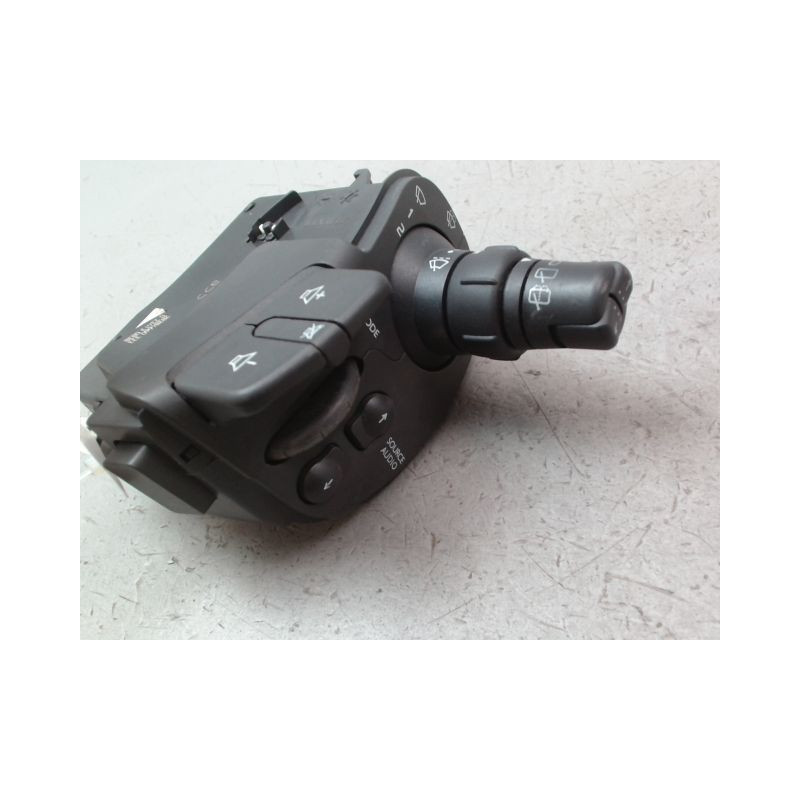 COMMANDE ESSUIE GLACE RENAULT CLIO III Phase 2 2009-2014