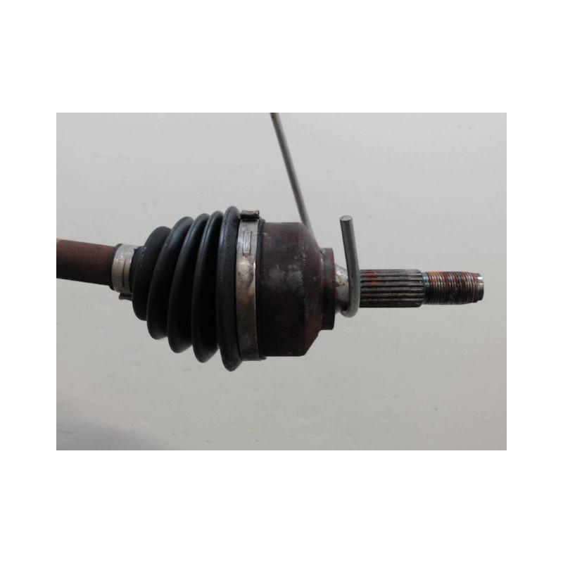 TRANSMISSION AVANT GAUCHE PEUGEOT 208 Phase 1 2012-... 1.2 VTI 82