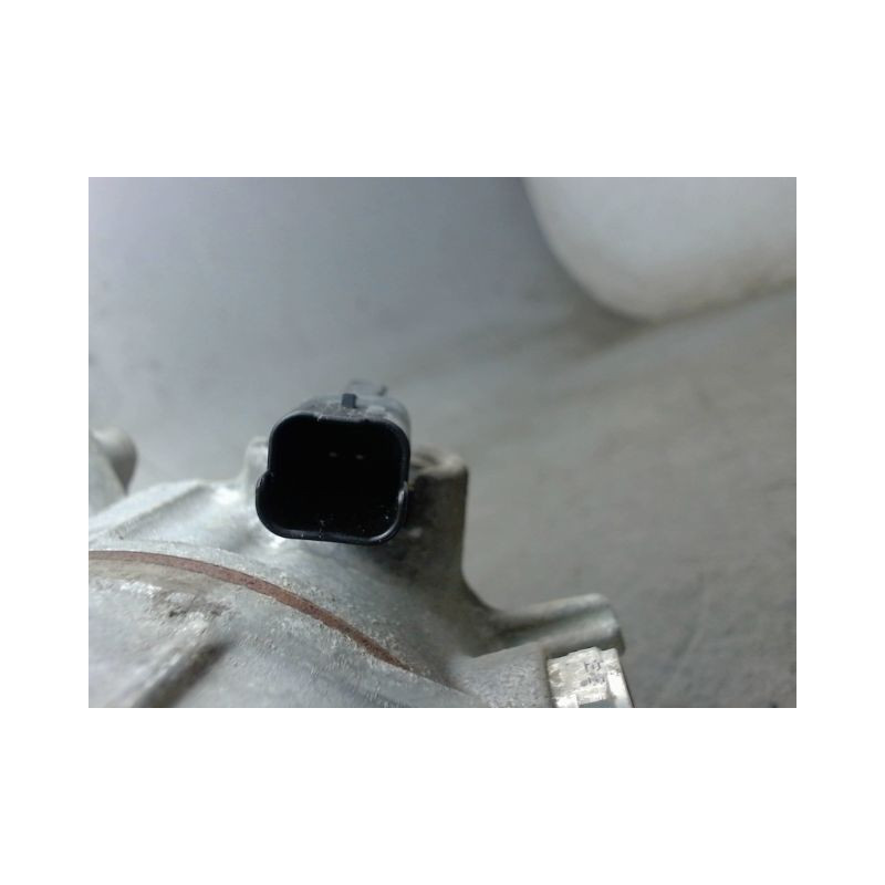 COMPRESSEUR AIR CONDITIONNE PEUGEOT 208