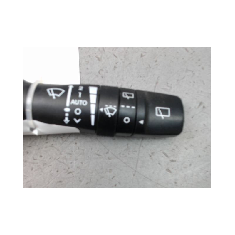 COMMANDE ESSUIE GLACE KIA SORENTO