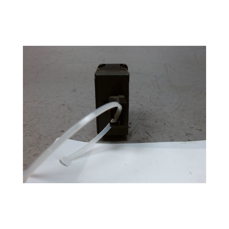 INTERIEUR COMMANDE PHARES PEUGEOT 207 5P