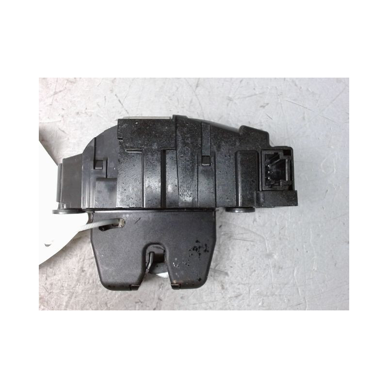 SERRURE COFFRE ARRIERE CITROEN C5 2008-