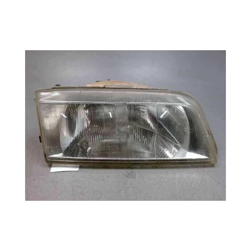PHARE DROIT CITROEN ZX 94-98