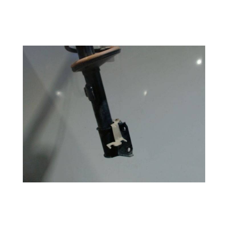 AMORTISSEUR AVANT DROIT DACIA DUSTER 2010-