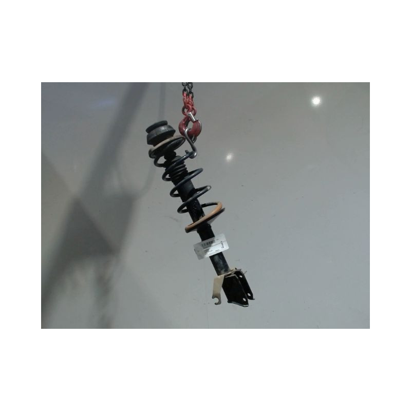 AMORTISSEUR AVANT GAUCHE DACIA DUSTER 2010-