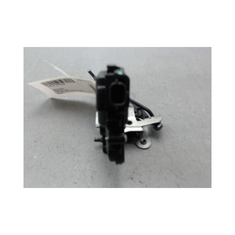 SYSTEME CONDAMNATION ARRIERE GAUCHE DACIA SPRING