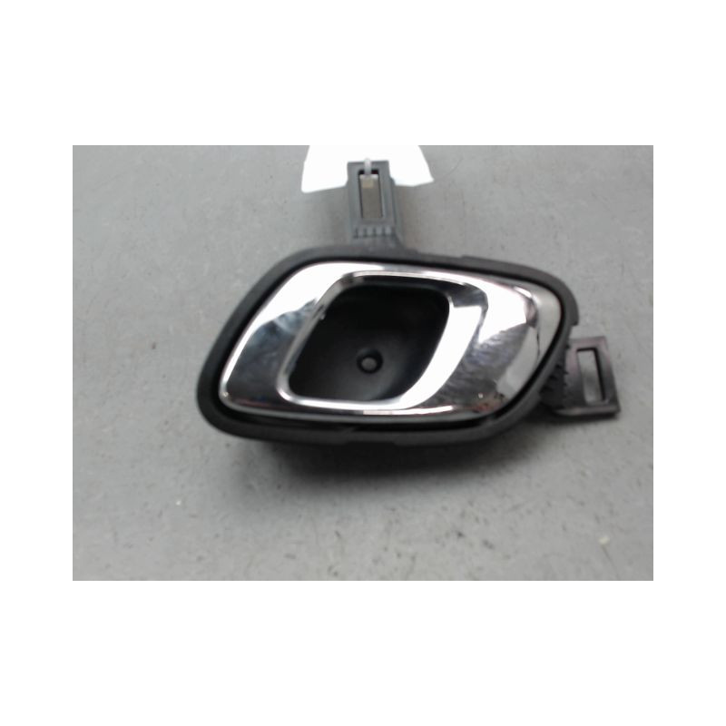 POIGNEE INTERIEURE PORTE AVANT GAUCHE DACIA SPRING