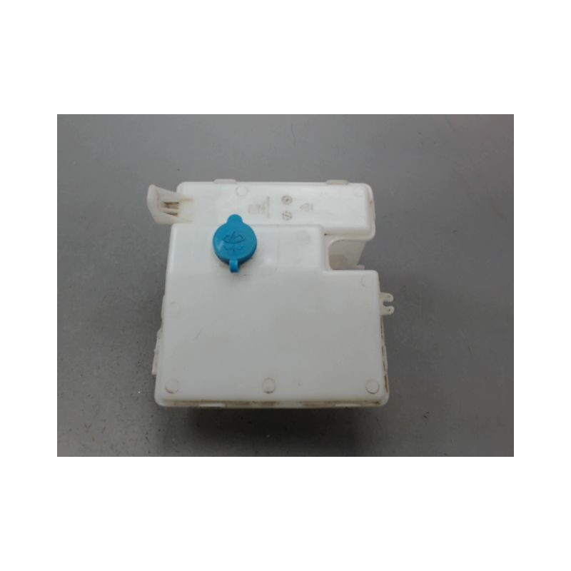 RESERVOIR LAVE-GLACE AVANT DACIA SPRING