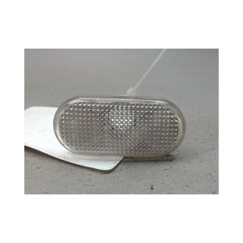 REPETITEUR AILE DROIT RENAULT TWINGO II Phase 1 2007-2011