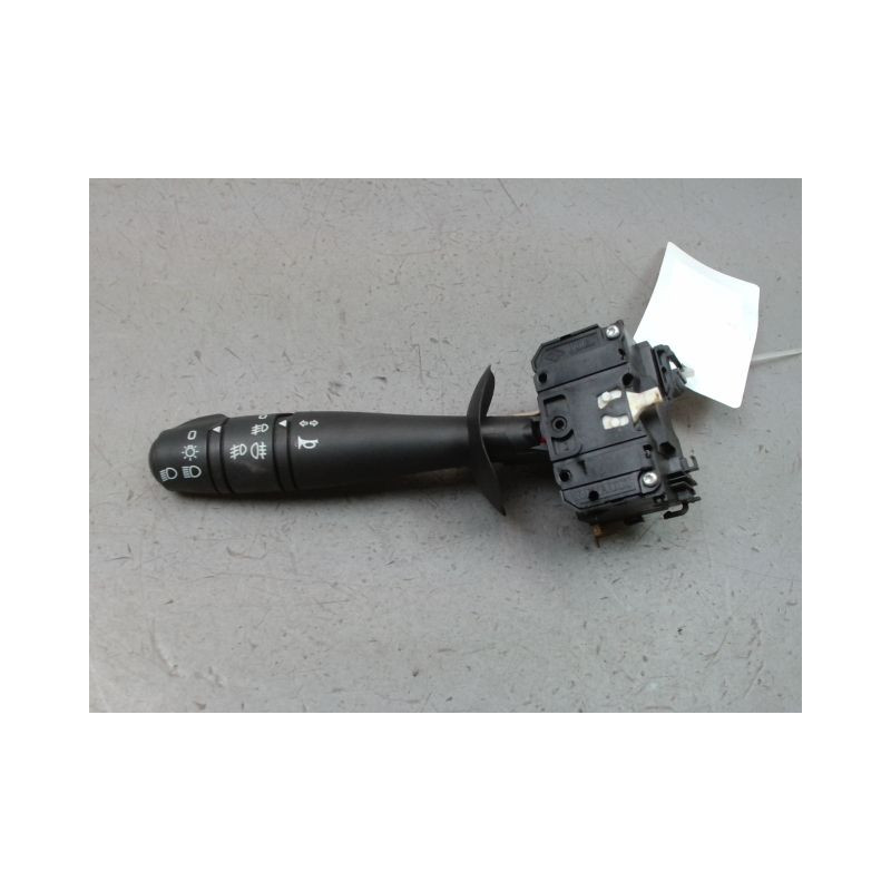 COMMANDE ECLAIRAGE RENAULT TWINGO II Phase 1 2007-2011