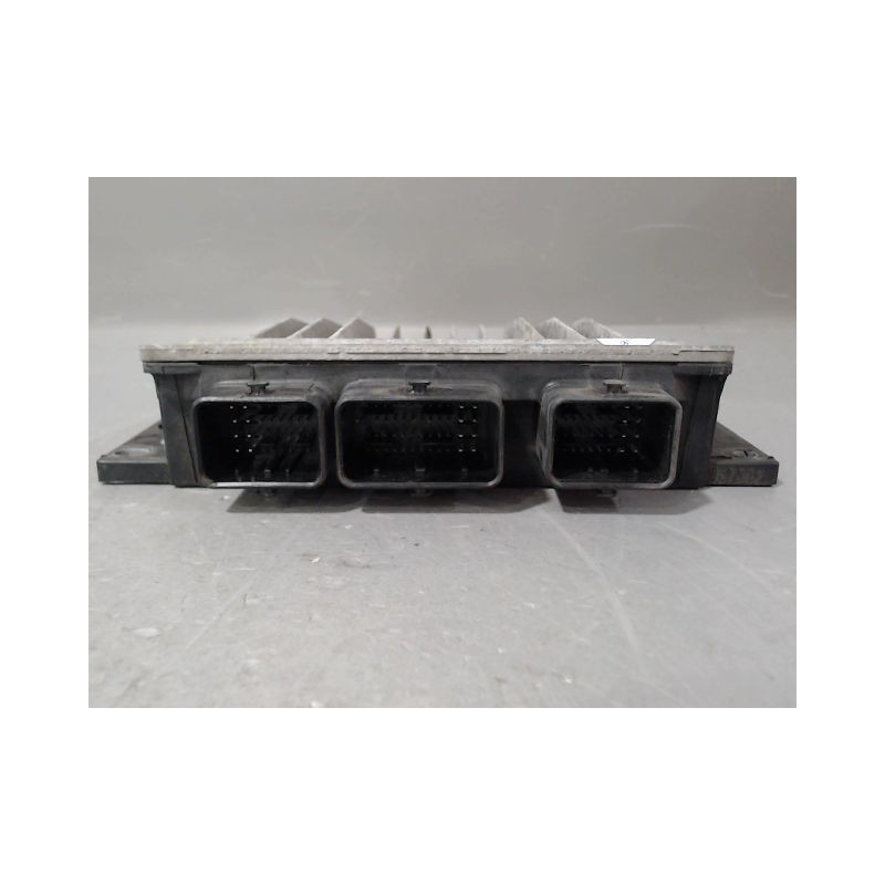 CALCULATEUR MOTEUR RENAULT MODUS