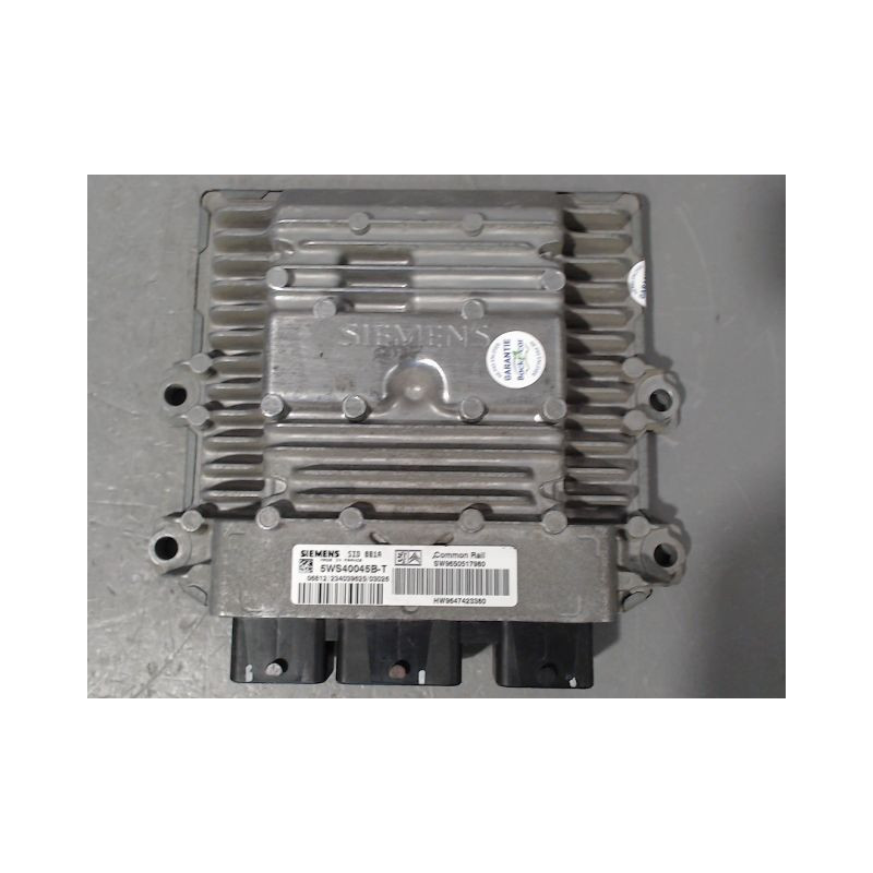 CALCULATEUR MOTEUR PEUGEOT 307