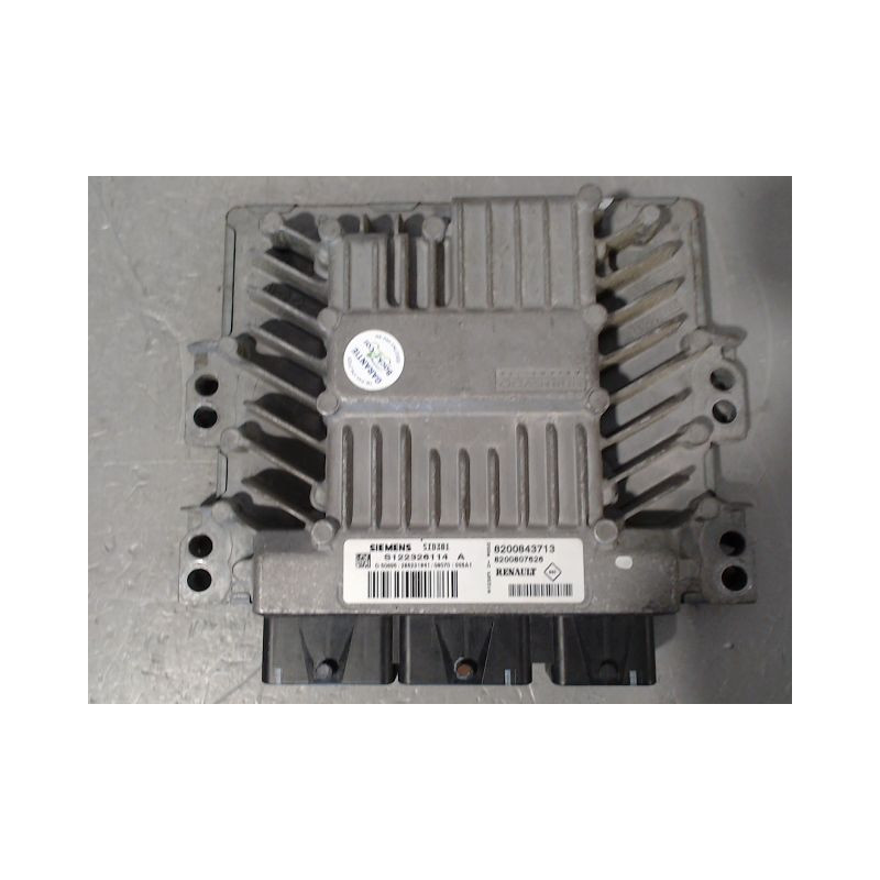 CALCULATEUR MOTEUR RENAULT MEGANE