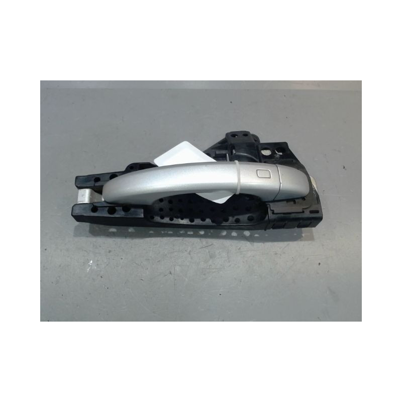 POIGNEE EXTERIEURE PORTE AVANT DROIT AUDI A5