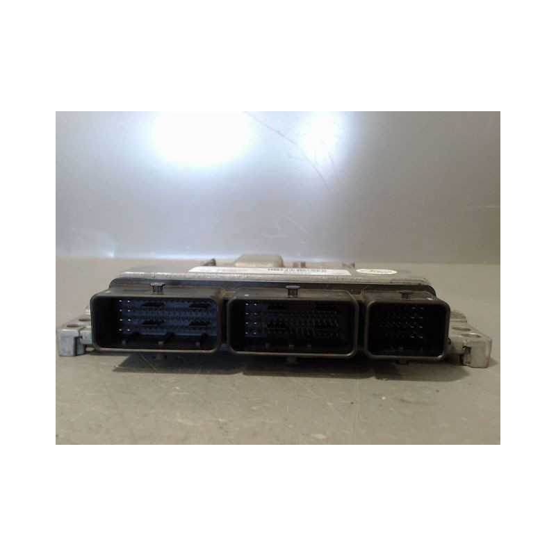 CALCULATEUR MOTEUR RENAULT CAPTUR