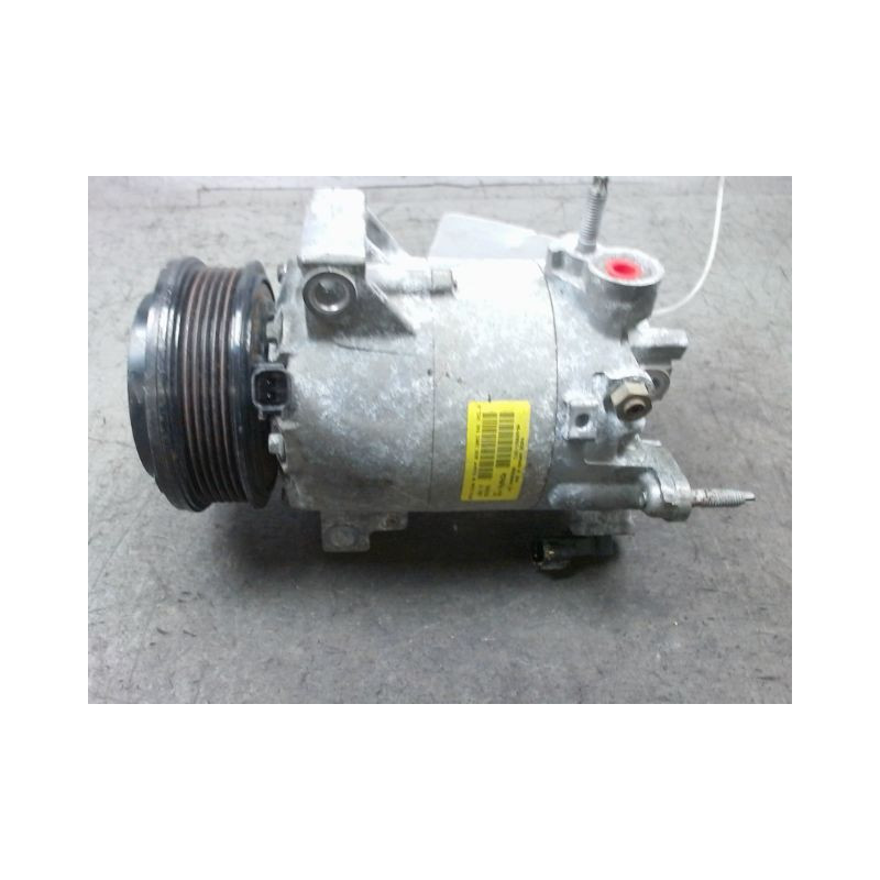 COMPRESSEUR AIR CONDITIONNE FORD FIESTA