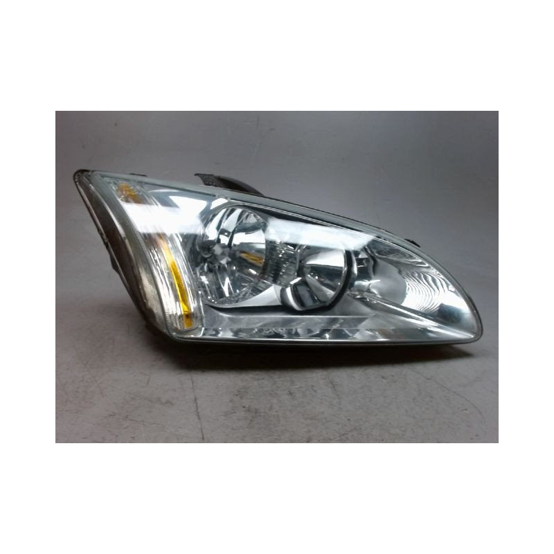 PHARE DROIT FORD FOCUS