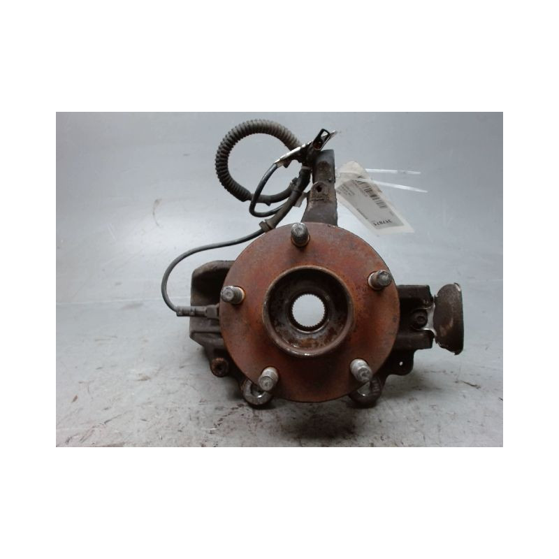 PIVOT AVANT GAUCHE FORD FOCUS