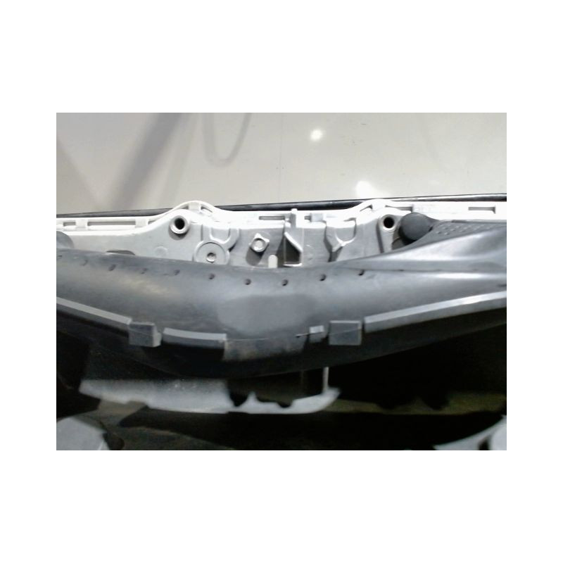 FACE AVANT FORD C-MAX