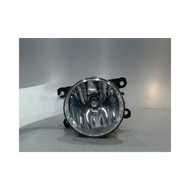PHARE ANTIBROUILLARD AVANT GAUCHE DACIA SANDERO
