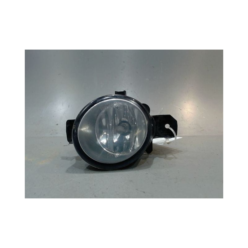 PHARE ANTIBROUILLARD AVANT DROIT RENAULT CLIO