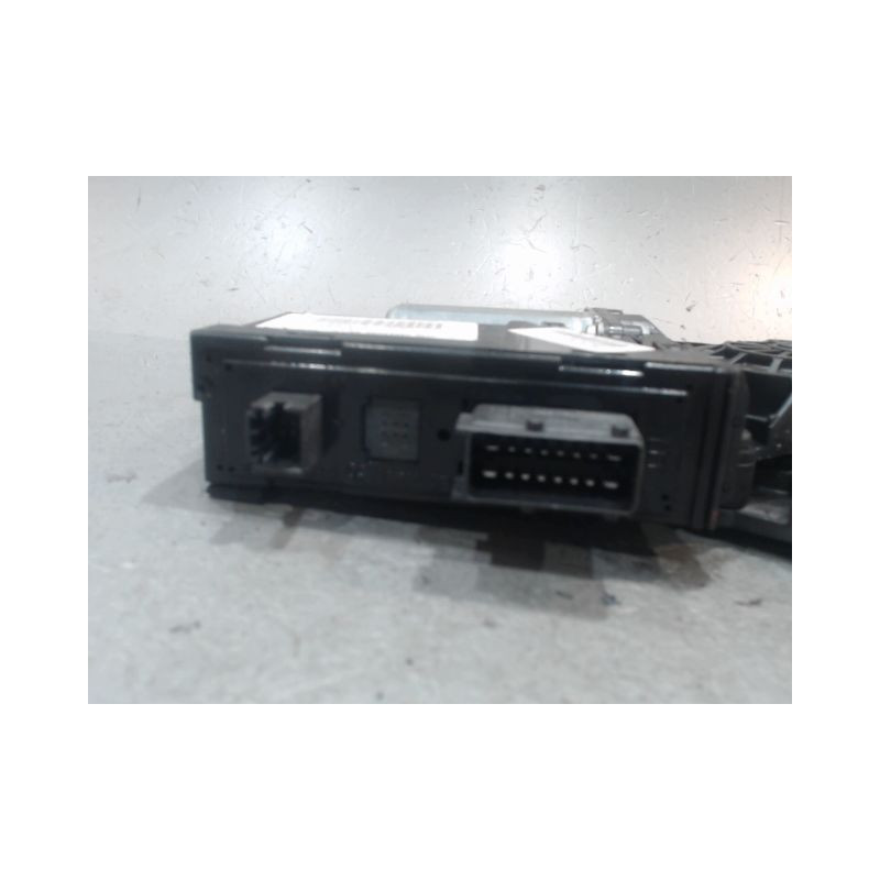 MECANISME+MOTEUR LEVE-GLACE AVANT GAUCHE PEUGEOT 307