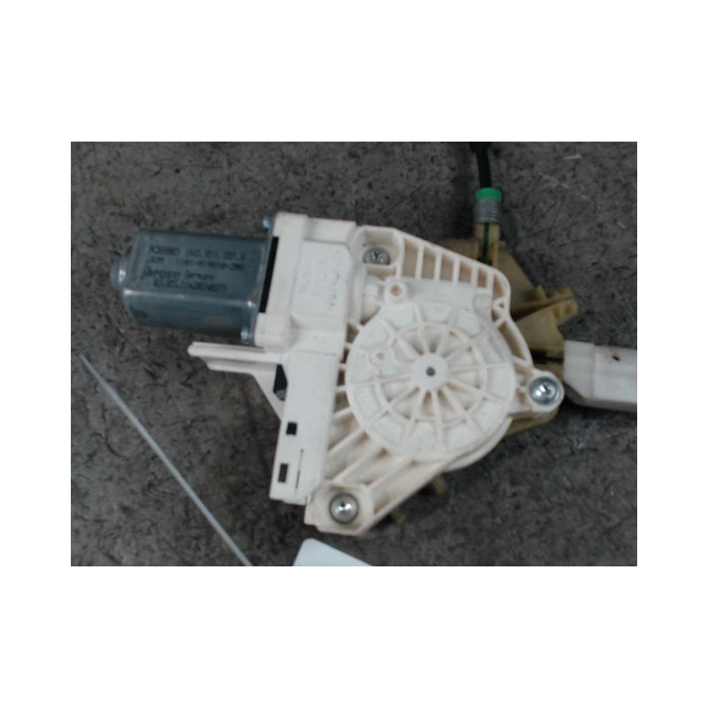MECANISME+MOTEUR LEVE-GLACE AVANT GAUCHE AUDI A7