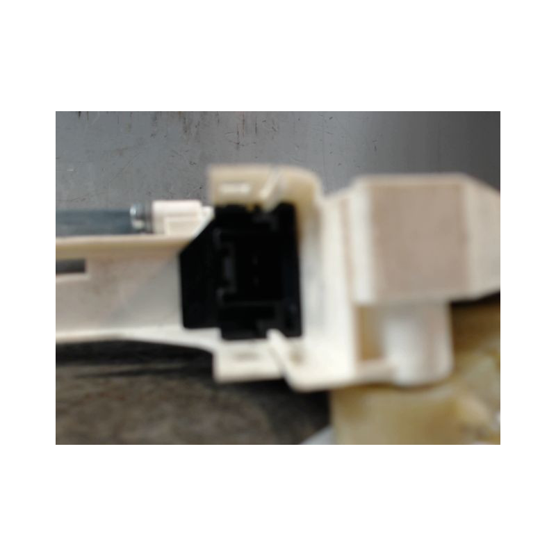 MECANISME+MOTEUR LEVE-GLACE AVANT GAUCHE AUDI A7