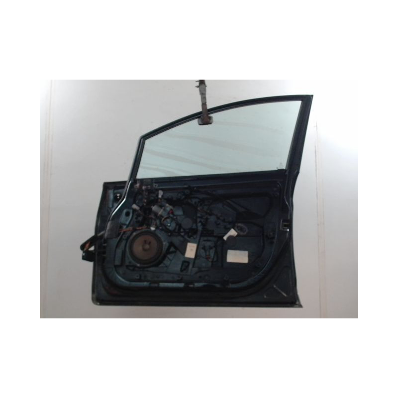 PORTE AVANT DROIT FORD FIESTA