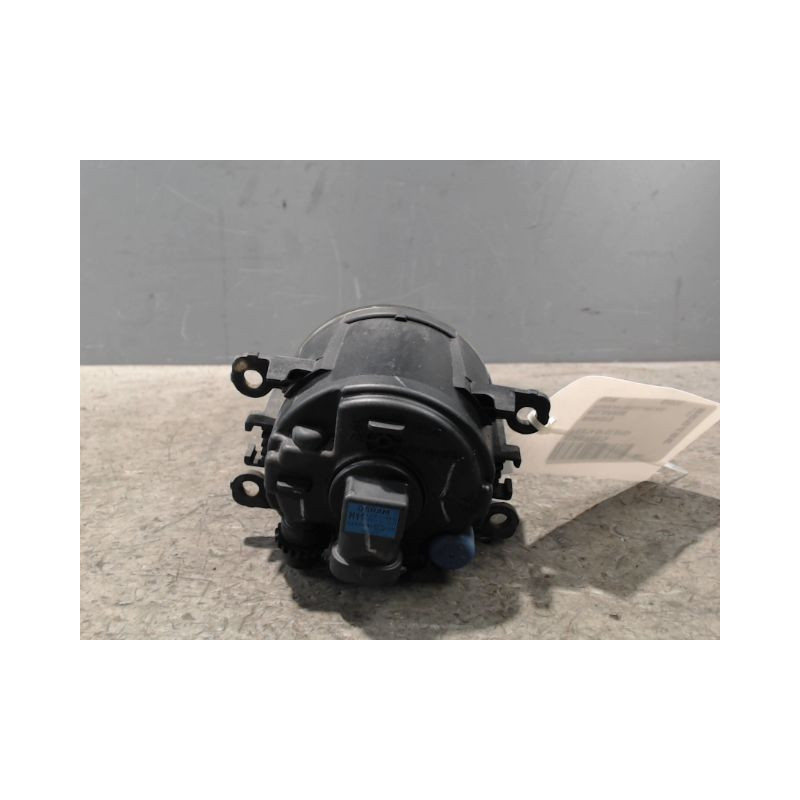 PHARE ANTIBROUILLARD AVANT GAUCHE FORD FIESTA 2010-